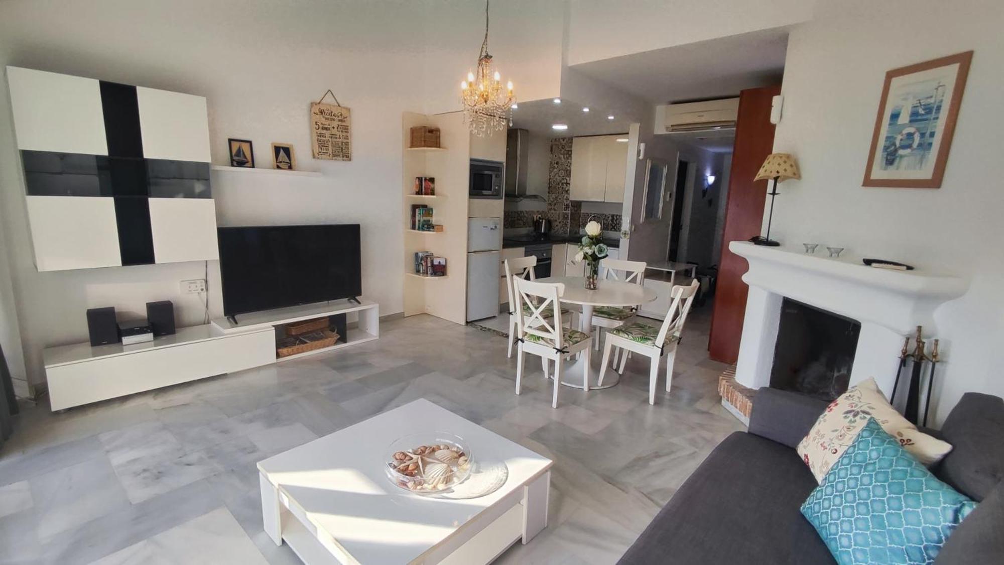 Appartement In Puerto Marina With Beautiful Views Of The Sea And The Boats *